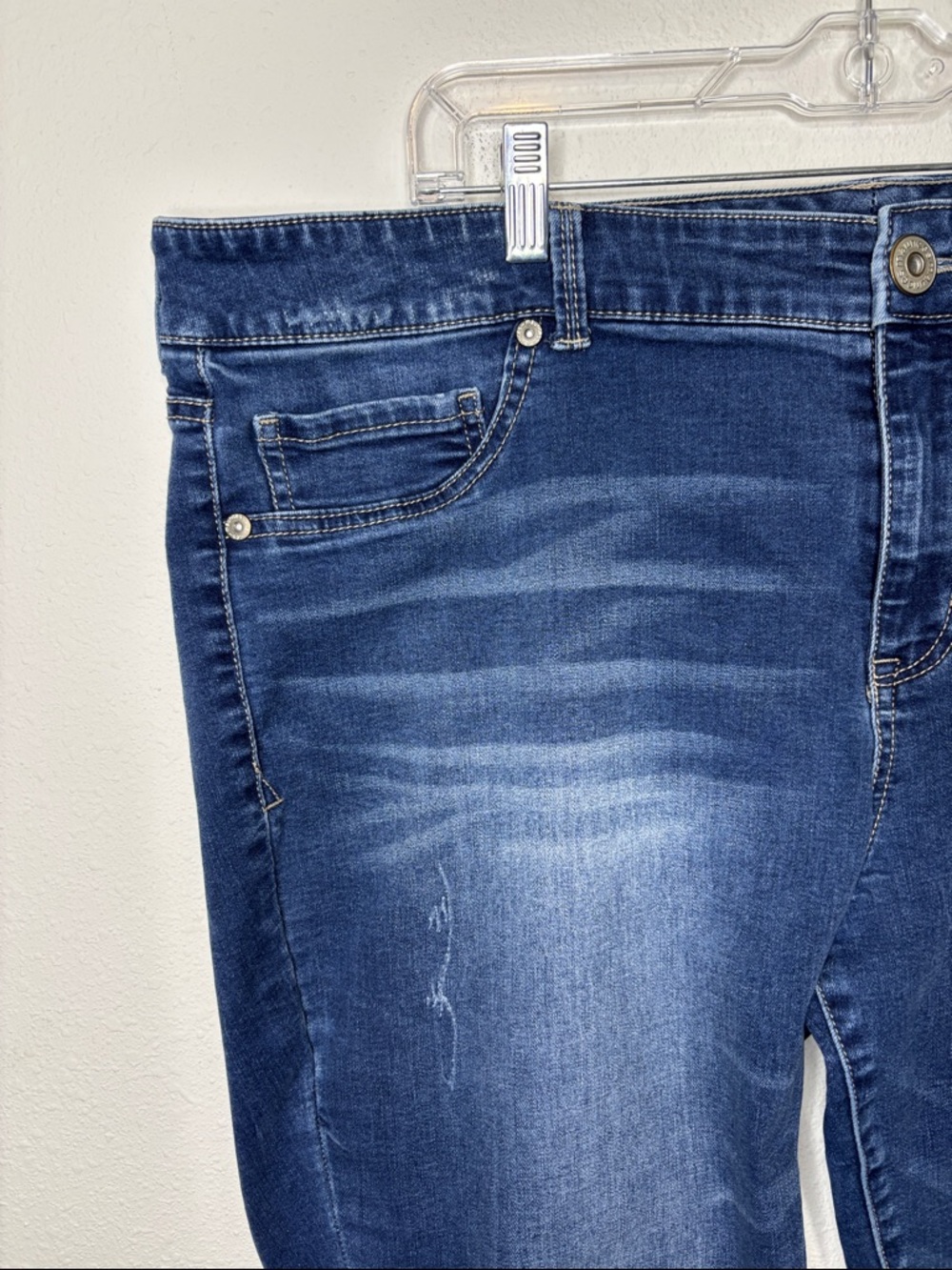 Maurices size 22W Regular Dark Blue Skinny Jeans - Picture 2 of 10